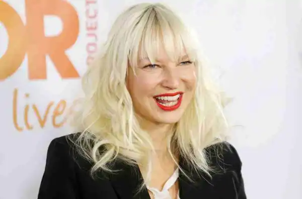 Instrumental: Sia - Rainbow Karaoke Acoustic Piano